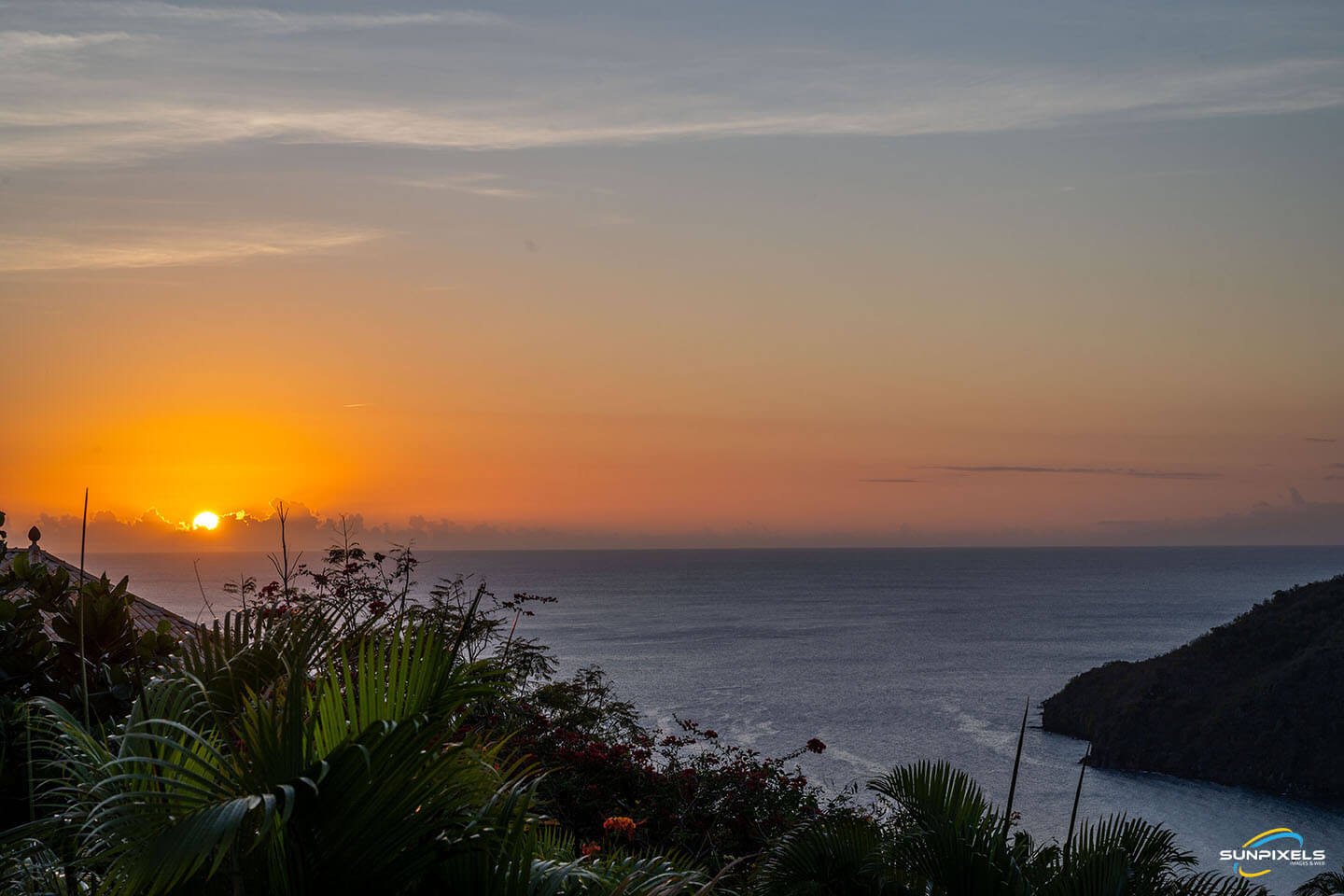 Villa Kazanou aux Anses d’Arlet, Martinique Locations saisonnières en Martinique. Villa Kazanou aux Anses d'Arlet, pour 10 personnes.