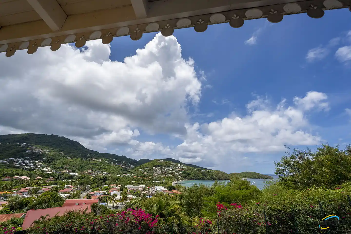 Locations saisonnières en Martinique. Appartement « Perle d’anse », Les Trois Ilets / anse à l’âne Locations saisonnières en Martinique. Appartement "Perle d'anse", Les Trois Ilets / anse à l'âne