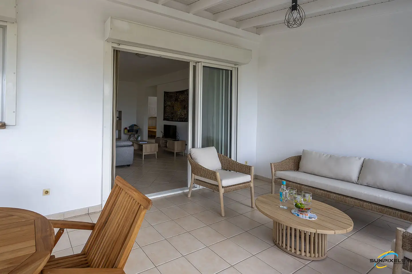 Locations saisonnières en Martinique. Appartement « Perle d’anse », Les Trois Ilets / anse à l’âne Locations saisonnières en Martinique. Appartement "Perle d'anse", Les Trois Ilets / anse à l'âne